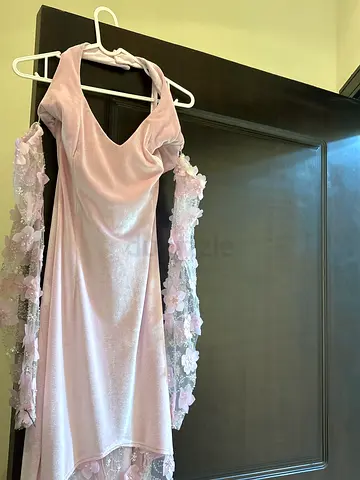 Elegant Pink Dress with Floral Details