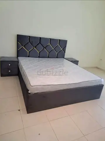 Elegant Grey king size 180*200cm Bed with Nightstands