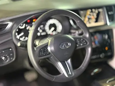 2022 Infiniti QX55 photo 7