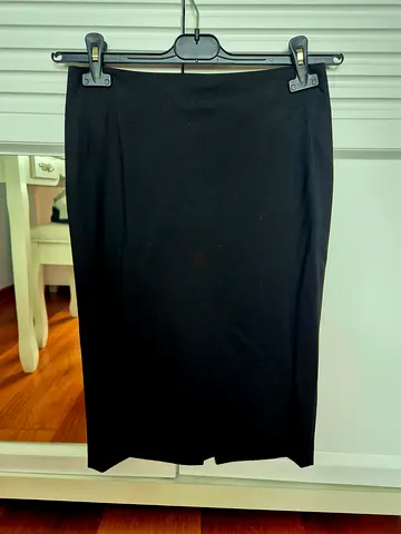 Black skirt
