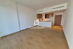 Ready to Move | Stunning Sea View | Corner Unit