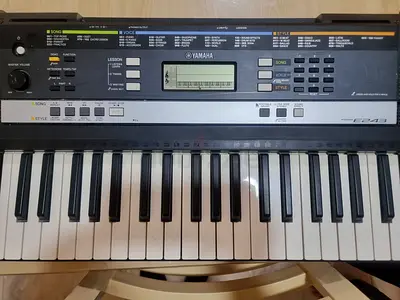 Yamaha PSR-E243 Keyboard