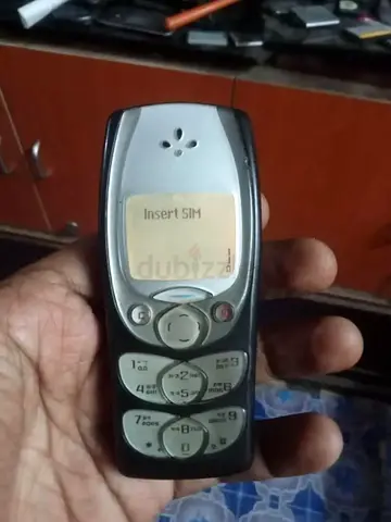 Nokia 2300