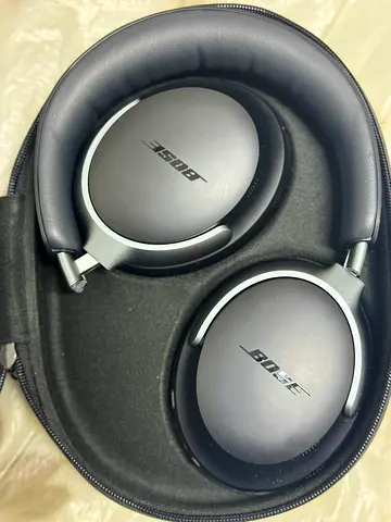 Bose QuietComfort Ultra Wireless Noise Cancelling Headphones with Spatial Audio, Over-the-Ear Headph