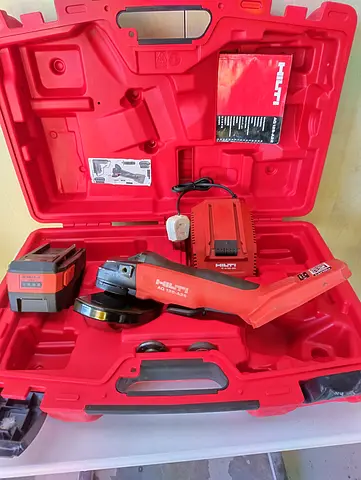 HILTI AG 125 A36 GRINDER WITH BOX