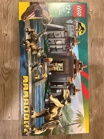 FLASH SALE BRAND NEW LEGO 76961 JURASSIC VISITOR CENTER