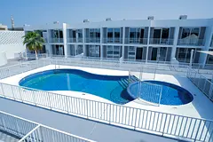 Newly Renovated 3BHK Townhouses - Near Beach