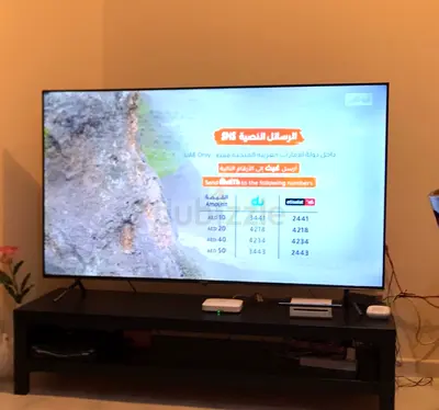 Panasonic TV 2019 65 inch باناسونيك ٦٥ بوصة ٢٠١٩ not working can be fixed need lights replacement