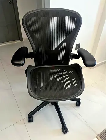 Herman Miller Aeron Chair Size B Fully Loaded Posture Fit