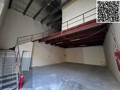 Warehouse for rent at a good price, mezzanine, ready, suitable for all activities and furniture manu