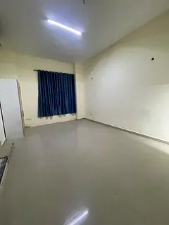 Studio room for rent m b z zoon 7