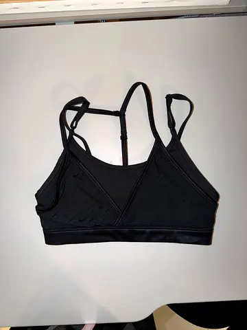 Nike sports bra — Size S