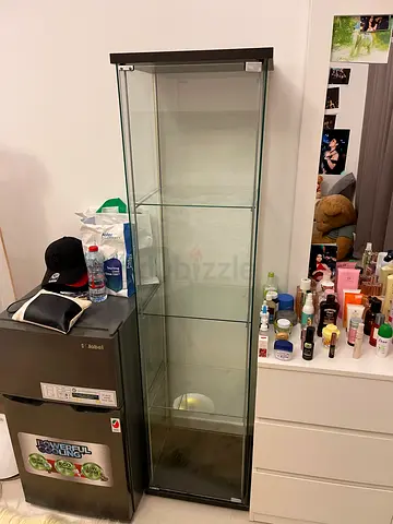 Ikea detlof glass cabinet
