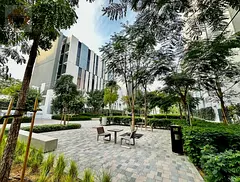 Spacious Studio with Appliances &amp; Ample Living Space