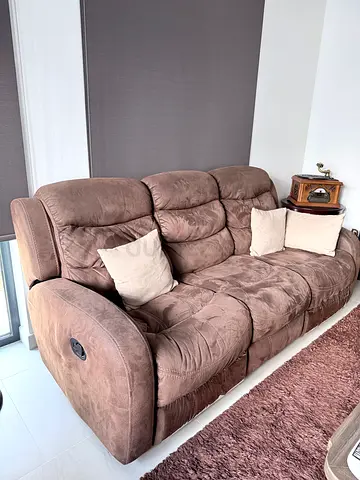 Comfortable Home Center Reclining 6 seater Sofa Set