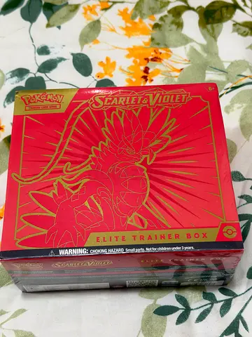 Pokémon Scarlet  Violet Elite Trainer Box - Koraidon