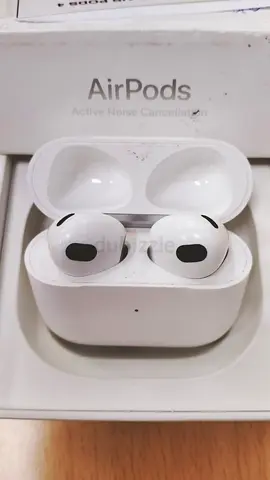 Apple Air Pods 4