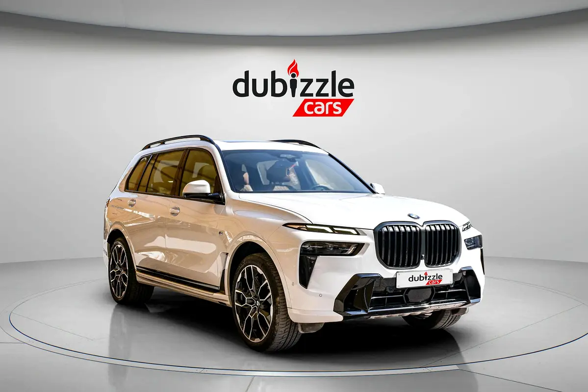 BMW X7 2023 — photo 1 of 19