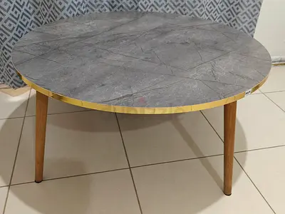Elegant Round Marble Coffee Table with Wooden Legs