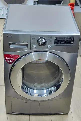 LG latest model 9 kg sensor dryer touch screen 100% dryer inside light