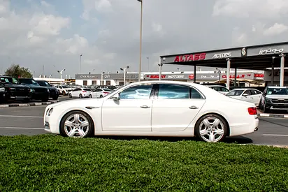 صورة مصغرة 4 لـ 2014 Bentley FLYING SPUR