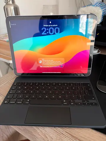 Apple iPad Air M2 with Keyboard Case - Like New