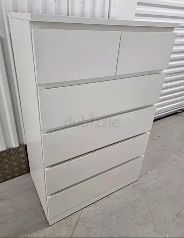 Stylish White Dresser with Spacious Drawers