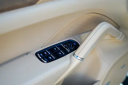 صورة مصغرة 20 لـ 2011 Porsche CAYENNE