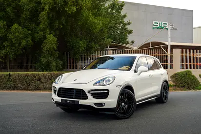 2011 Porsche Cayenne Turbo GCC | Full Options | V8 | 110K kms