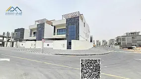 Corner unit at an excellent price, including registration fees and air conditioning. Ground floor, f