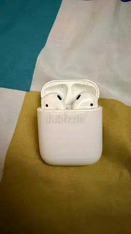 Apple AirPods 2 ( read carefully )