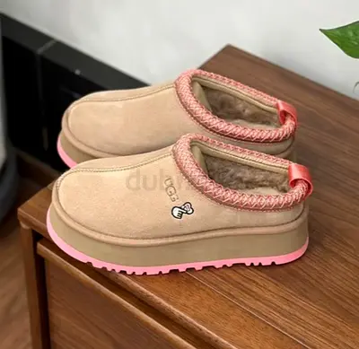 UGG Tazz Love 25 slipper