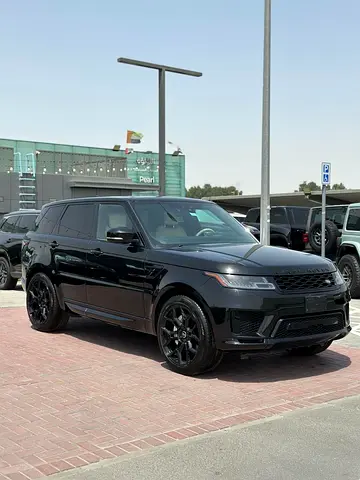 Range Rover Sport 2022 Clean Title Beautiful interior and Exterior Lush Condition