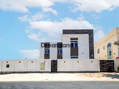 FREEHOLD | Great Location | Modern | Well Designed
