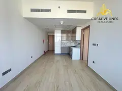 Amazing layout!! Chiller free!! Parking view!!