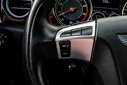 صورة مصغرة 11 لـ 2014 Bentley FLYING SPUR