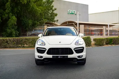 2011 Porsche CAYENNE — фото 6