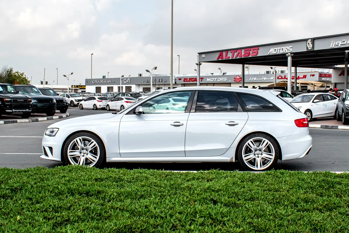 audi-a4-2014-rs4-avant-petrol-manual-awd-472088571848970243