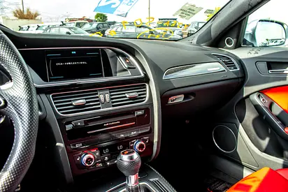 صورة 12 لـ 2014 AUDI RS4