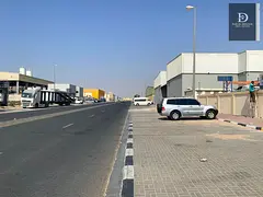 🔥 A prime investment opportunity in Al Sajaa – Block 3 (Marble Block) 🔥 📍 Location Al Saj