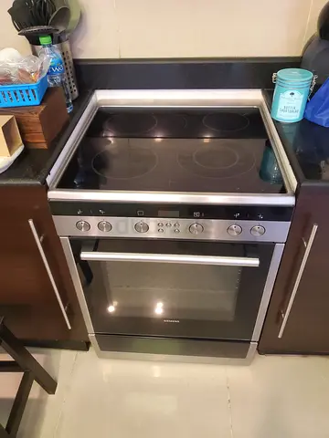 Siemens Latest Model Electric Cooker 60cm
