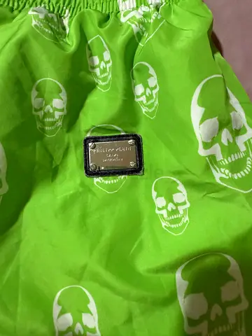 Trendy Green Skull Print Shorts Philipp Plein