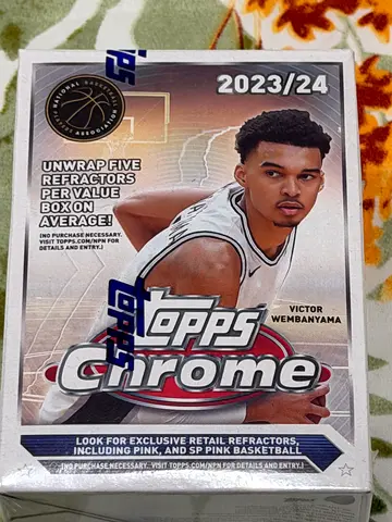 2023/24 Topps Chrome Basketball Box