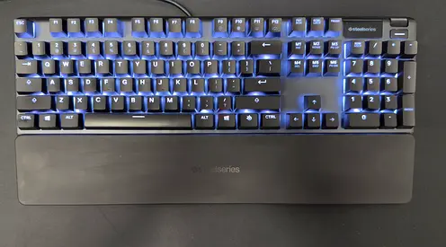 SteelSeries Apex 5 Mechanical Gaming Keyboard – Excellent Condition