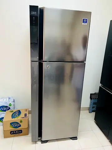 Hitachi Fridge 650Litter Capacity