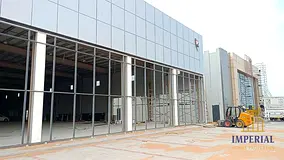 Showroom for rent, 75,000 sq ft, in a prime location in Umm Al Quwain