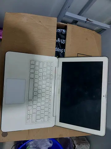 Macbook