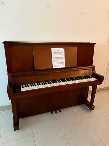 Rare Yamaha W-Series Upright Piano – Made in Japan (Walnut Wood Finish)