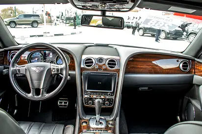 صورة مصغرة 10 لـ 2014 Bentley FLYING SPUR