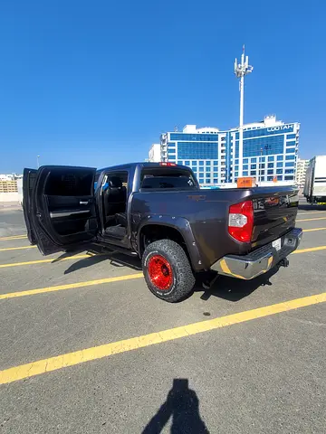 Toyota Tundra 2017